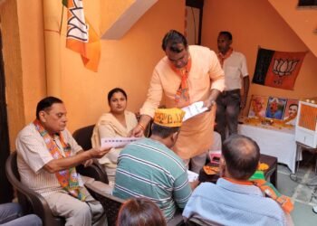 महानगर अध्यक्ष सिद्धार्थ उमेश अग्रवाल ने किया बूथ समिति सत्यापन अभियान