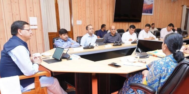 आपदा को लेकर सीएम ने ली हाई लेवल मीटिंग