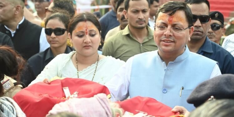 सीएम ने महिलाओं को दी  रक्षाबंधन की बधाई,अपनी विधान चंपावत में कार्यक्रम में हुए शामिल