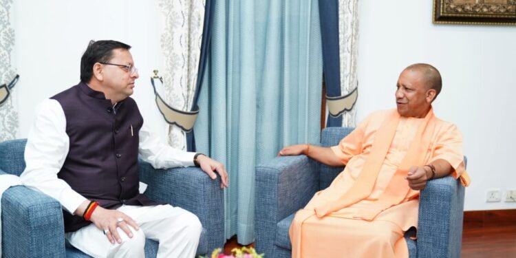 दून में हुआ योगी का जोरदार स्वागत