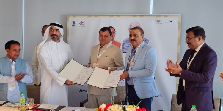 दुबई में सीएम धामी की उपस्थिति में ₹11925 करोड़ के इनवेस्टमेंट एमओयू साइन