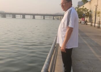 सुबह मार्निग वाक पर निकले सीएम साबरमती रिवर फ्रंट का किया दीदार