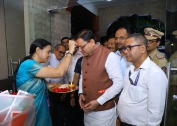 सीएम धामी का मुंबई दौरा