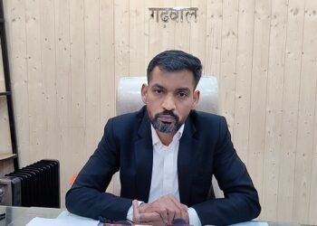 ई-ऑफिस और वर्चुअल फाइल प्रोसेसिंग की बढ़ायें प्रगति – डीएम डॉ. आशीष चौहान