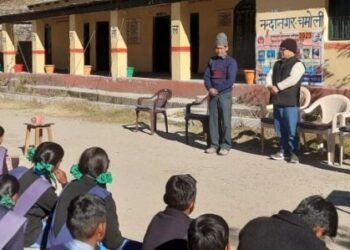 चमोली : स्वास्थ्य विभाग ने कुष्ठ उन्मूलन को लेकर चलाया जागरूकता अभियान