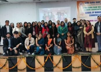 श्री गुरु राम राय विश्वविद्यालय में स्कूल ऑफ मैनेजमेंट ने किया एलुमनी मीट 2023 का आयोजन, मैं अपनी मातृ संस्था SGRRU में पहुंचकर कर रहा हॅू बहुत ही गर्वित महसूस