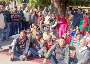 उत्तराखंड राज्य निर्माण सेनानी मोर्चा ने अपनी लंबित मांगों का निस्तारण न होने पर किया रोष व्यक्त