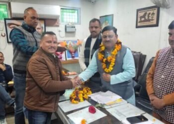 भाजपा के जिला सह प्रभारी डॉ. जयपाल चौहान ने ली कोटद्वार में कार्यकर्ताओं की एक महत्वपूर्ण बैठक