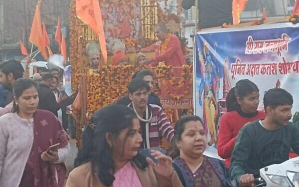 कोटद्वार में निकाली गई पूजित अक्षत कलश यात्रा