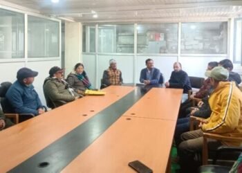 श्री बदरीनाथ- केदारनाथ मंदिर समितिअधिकारियों-कर्मचारियों ने कर्मचारी सेवा नियमावली का किया स्वागत, बीकेटीसी अध्यक्ष अजेंद्र अजय सहित प्रदेश सरकार को धन्यवाद ज्ञापित किया