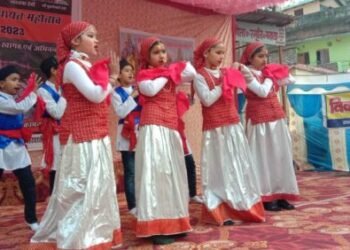 रंगारंग कार्यक्रम के साथ शुरू हुआ नयारघाटी पंचायत महोत्सव