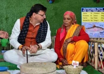 “बेटी-ब्वारयूं कु कौथिग” में सीएम धामी का जुदा अंदाज सबको भाया, मुख्यमंत्री की सादगीभरी जीवनशैली उन्हें हर किसी से करती है कनेक्ट