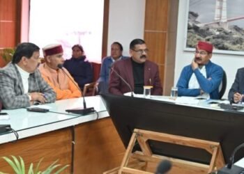 विधान सभा क्षेत्र टिहरी के कार्यों की समीक्षा बैठक आयोजित
