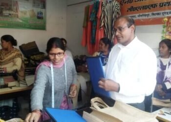 सचिव डॉ. बीवीआरसी पुरुषोत्तम ने कोटद्वार में किया सहकारिता विभाग, मत्स्य विभाग और डेयरी विभाग के योजनाओं का स्थलीय निरीक्षण