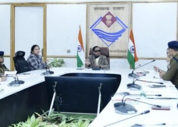 एसीएस राधा रतूड़ी ने की गृह विभाग की समीक्षा, राज्य में एंटी नारकोटिक्स टास्क फोर्स के गठन की कार्यवाही आरम्भ, एसआईएसएफ के गठन की कार्यवाही को तीव्र करने के निर्देश