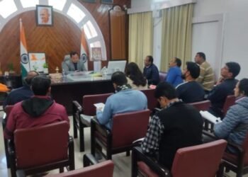 डीएम धीराज सिंह गर्ब्याल की अध्यक्षता में राष्ट्रीय खेलों के प्रचार-प्रसार के लिए राष्ट्रीय खेल ध्वज के माध्यम से रैली आयोजन को लेकर हुई बैठक आयोजित, दिए आवश्यक दिशा निर्देश