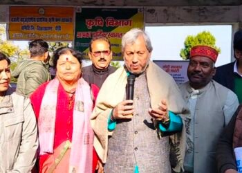 पौड़ी गढ़वाल : विकसित भारत संकल्प यात्रा रथ से लोगों को गांव-गांव में मिल रहा विभिन्न योजनाओं का लाभ