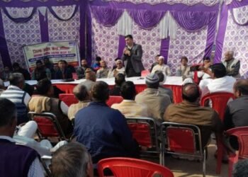 हरिद्वार : विकसित भारत संकल्प यात्रा के तहत आयोजित कार्यक्रम में ग्रामीणों को दी सरकार की योजनाओं की जानकारी