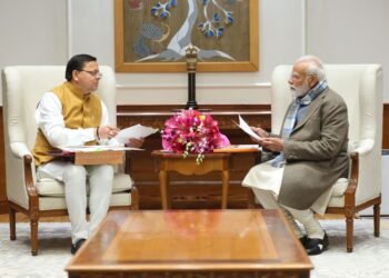 प्रधानमंत्री नरेंद्र मोदी से मिले सीएम धामी