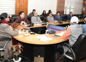 अपर मुख्य सचिव राधा रतूड़ी ने उत्तराखण्ड ग्लोबल इन्वेस्टर्स समिट में आवास विभाग से सम्बंधित एमओयू की ग्राउण्डिंग के सम्बन्ध में समीक्षा बैठक ली