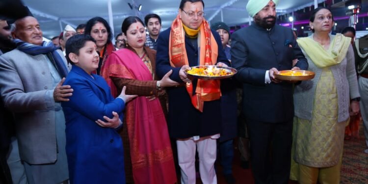 मुख्यमंत्री आवास में आयोजित हुई श्रीराम भजन संध्या