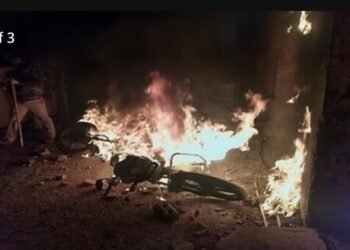 हल्द्वानी में बवाल, पुलिस पर पत्थरबाजी,