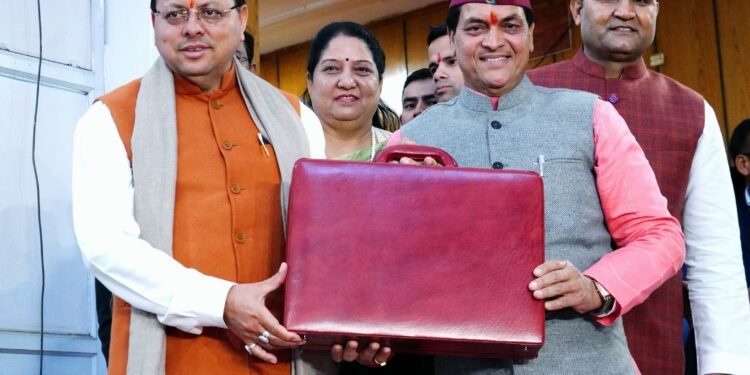 समग्र, समावेशी, संतुलित और विकासोन्मुखी है बजट: मुख्यमंत्री
