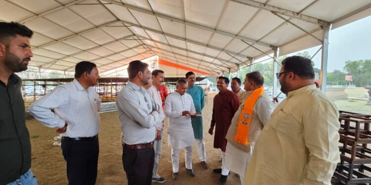 ऋषिकेश में होने वाली पीएम मोदी की रैली की तैयारी में जुटी बीजेपी,रिकॉर्ड संख्या में लोगों के पहुंचने का दावा