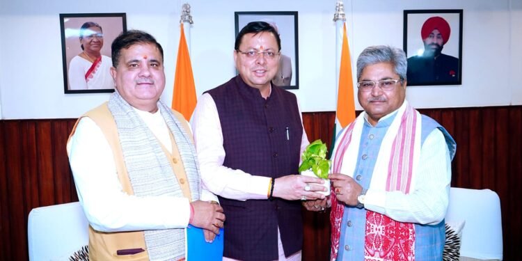 उत्तराखंड के दिग्गजों के दिल्ली दौरे के बाद प्रदेश में सियासी हलचल बढ़ी