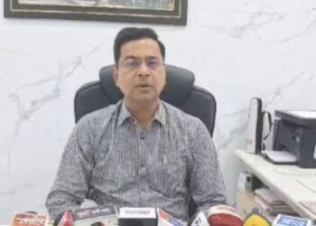 केदारनाथ पैदल मार्ग को जल्द शुरू करने के निर्देश;सचिव PWD पंकज पांडे ने अधिकारियों को कहा सड़कों के निर्माण में तेजी लाएं