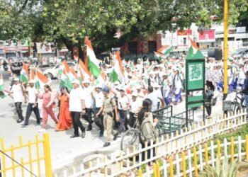 कैबिनेट मंत्री रेखा आर्या ने निकाली तिरंगा यात्रा,लोगो से की अपने-अपने घरों व प्रतिष्ठानों पर तिरंगा फहराने की अपील