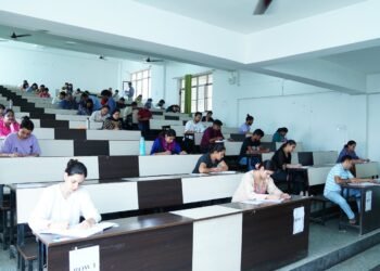 एस.जी.आर.आर विश्वविद्यालय में पी.एच.डी प्रवेश परीक्षा का आयोजन