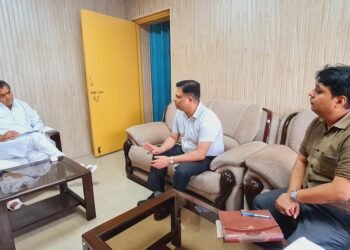 शहरी विकास मंत्री डॉ प्रेमचंद अग्रवाल ने प्रदेश में डेंगू और सफाई को लेकर दिए निर्देश। कहा डेंगू को लेकर विशेष सतर्कता बरती जाए