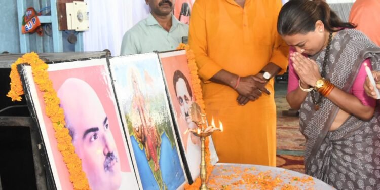 मौका मिलता है रक्तदान का, इसे यूं ना गवाएंदेकर दान रक्त का, आप पुण्य कमाएं ….