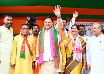 मुख्यमंत्री धामी ने कुंडहित, झारखण्ड में आयोजित “परिवर्तन सभा” को किया संबोधित