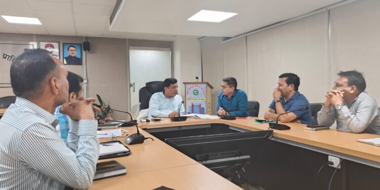 उपाध्यक्ष MDDA ने सीएम हेल्पलाइन 1905 की समीक्षा कर दिए जरूरी निर्देश