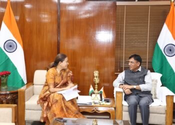 उत्तराखंड की खेल मंत्री रेखा आर्या ने दिल्ली में केंद्रीय खेल मंत्री मनसुख मंडाविया से मुलाकात की