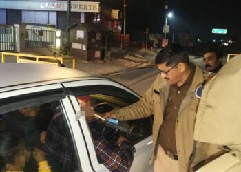 एसएसपी देहरादून के निर्देशों पर पूरे जिले में पुलिस का लगातार चलाया जा रहा सघन चेकिंग अभियान
