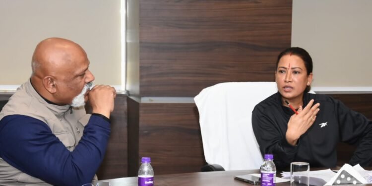 खेल मंत्री रेखा आर्या ने उत्तरांचल ओलम्पिक संघ और खेल विभाग के साथ की बैठक