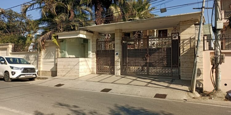 कांग्रेस नेता राजीव जैन के निजी आवास पर ED का छापा, पूर्व सीएम हरीश रावत के करीबी है राजीव जैन