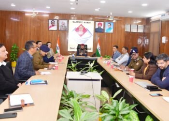 मसूरी ट्रैफिक पर एक्शन प्लान को लागू करने की तैयारी,CS ने जिला प्रशासन व पुलिस विभाग के साथ की समीक्षा