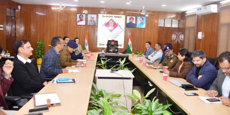 मसूरी ट्रैफिक पर एक्शन प्लान को लागू करने की तैयारी,CS ने जिला प्रशासन व पुलिस विभाग के साथ की समीक्षा