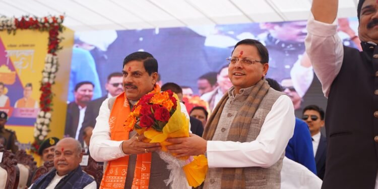 मुख्यमंत्री पुष्कर सिंह धामी का मध्य प्रदेश का दौरा,लेक फ्रन्ट डेवलेपमेंट प्रोजेक्ट लोकार्पण कार्यक्रम में प्रतिभाग किया।