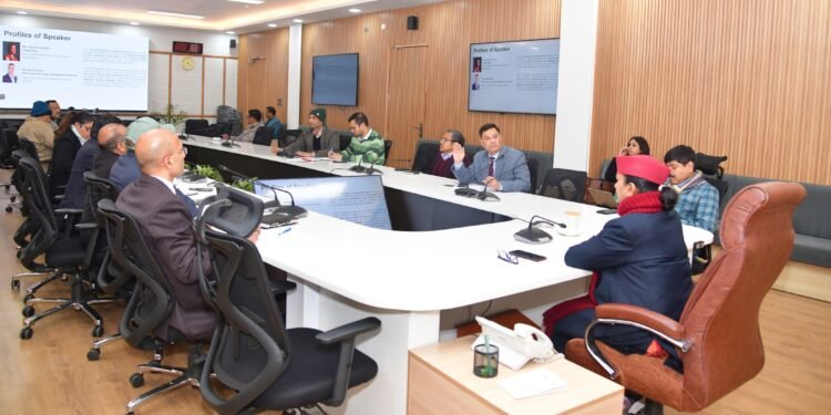 मुख्य सचिव ने 12 जनवरी को अन्तर्राष्ट्रीय प्रवासी उत्तराखण्डी सम्मेलन की तैयारियों की समीक्षा की