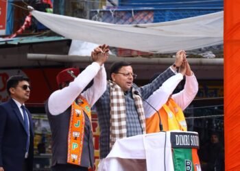 मुख्यमंत्री ने कर्णप्रयाग और गौचर के भाजपा प्रत्याशियों के पक्ष में की जनसभा