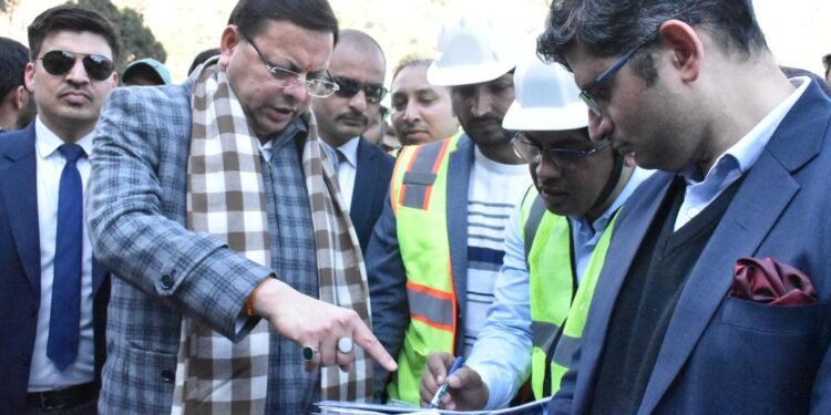 मुख्यमंत्री ने ऋषिकेश-कर्णप्रयाग रेल परियोजना में संचालित कार्यो का किया स्थलीय निरीक्षण