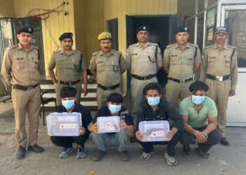 सरेआम गुंडई दिखाने वालो के सर से दून पुलिस ने उतारा गुंडई का भूत
