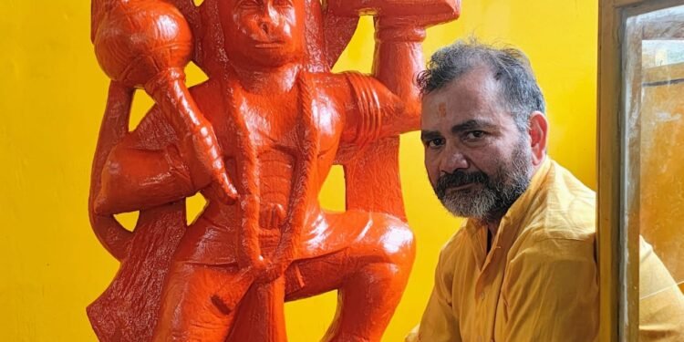 धूमधाम से मनाया गया हनुमान जयंती का पर्व, मंदिरों में हुए सुंदरकांड और हनुमान चालीसा के पाठ