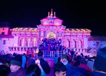 मन्दिर समिति कर्मचारी संघ ने अस्थायी कर्मियों के नाम से प्रचारित हो रहे संयुक्त कर्मचारी संघ को गैर मान्यता प्राप्त एवं अवैध बताया