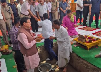 “ऋषिकेश गंगा कॉरिडोर परियोजना” का प्रथम चरण — राज्य की यातायात सुविधा, पर्यटन और प्रशासनिक ढांचे को मिलेगी नई दिशा